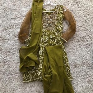 Beautiful Indian/pakistani outfit